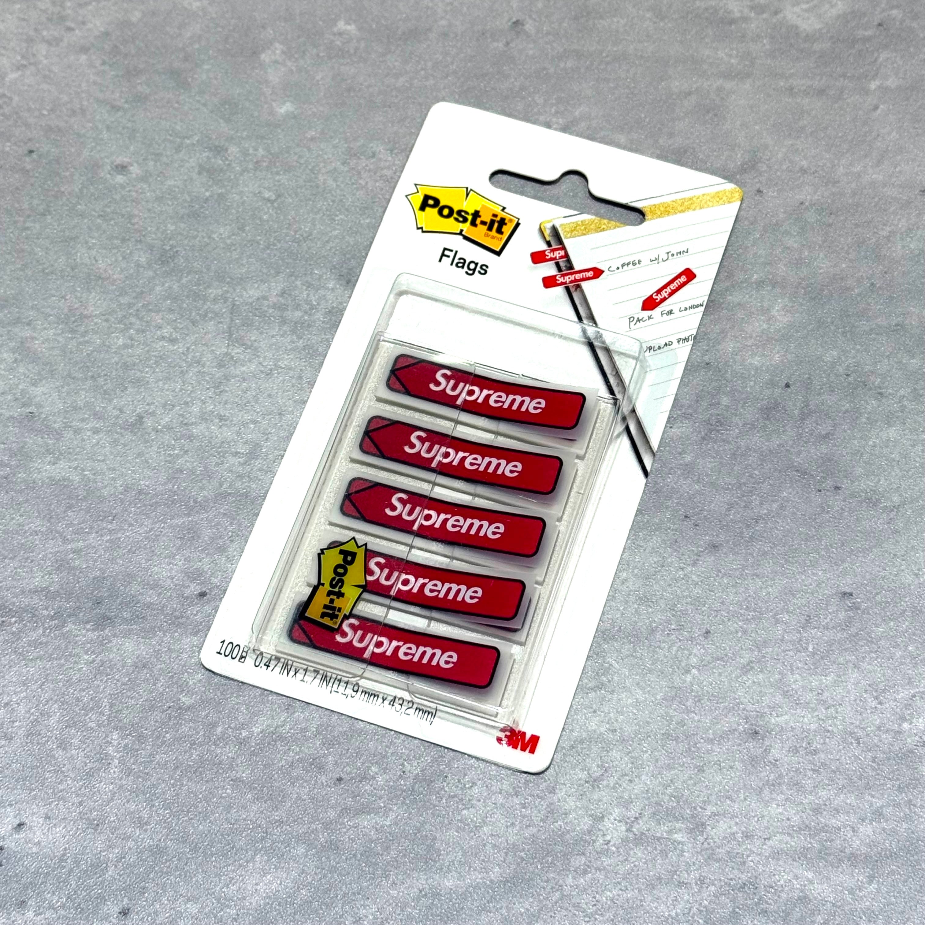 Supreme Post-it Flags - Red in a pack featuring multiple flags, perfect for organization and marking important notes.