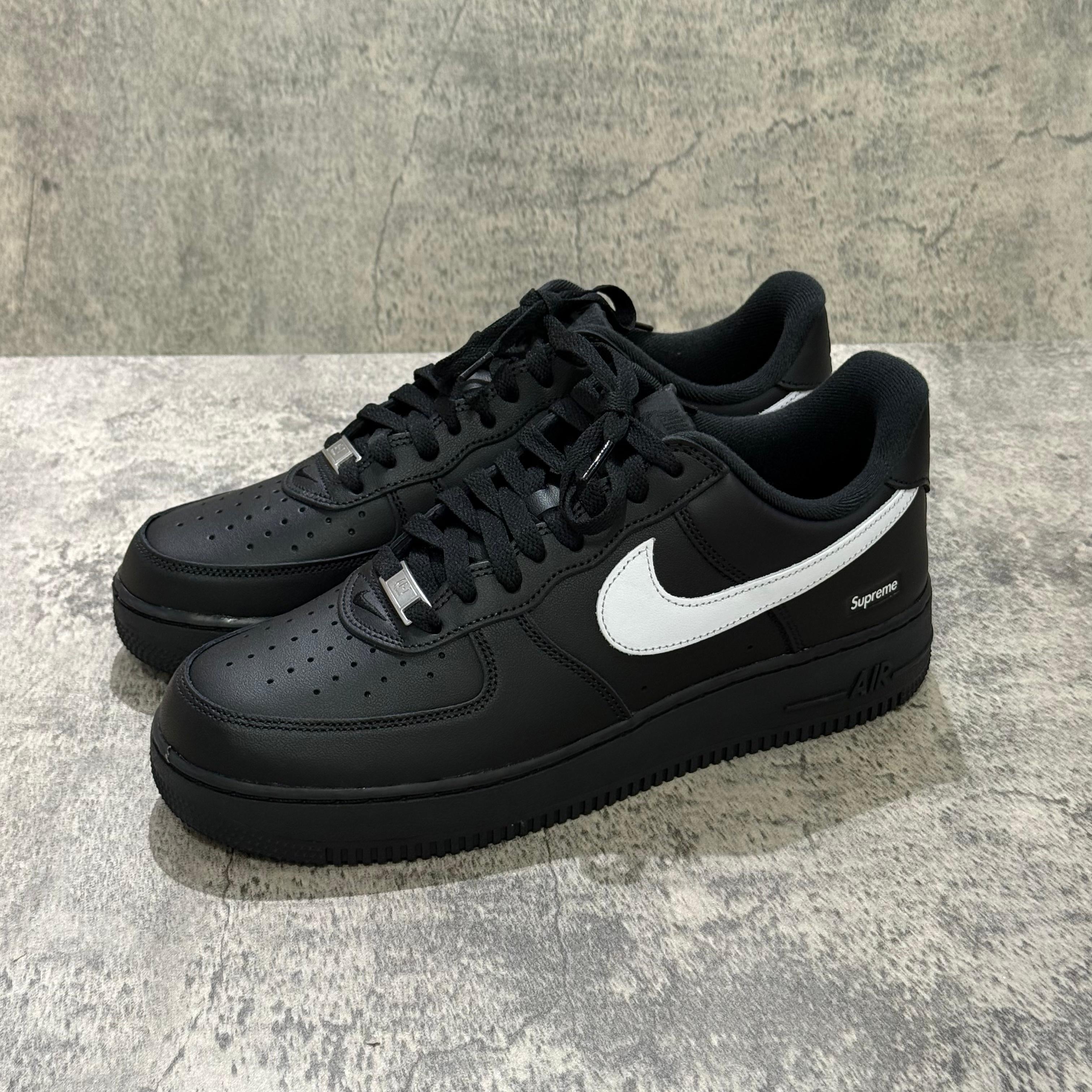 Supreme Nike Air Force 1 Low Black/White Supreme x Nike Air Force