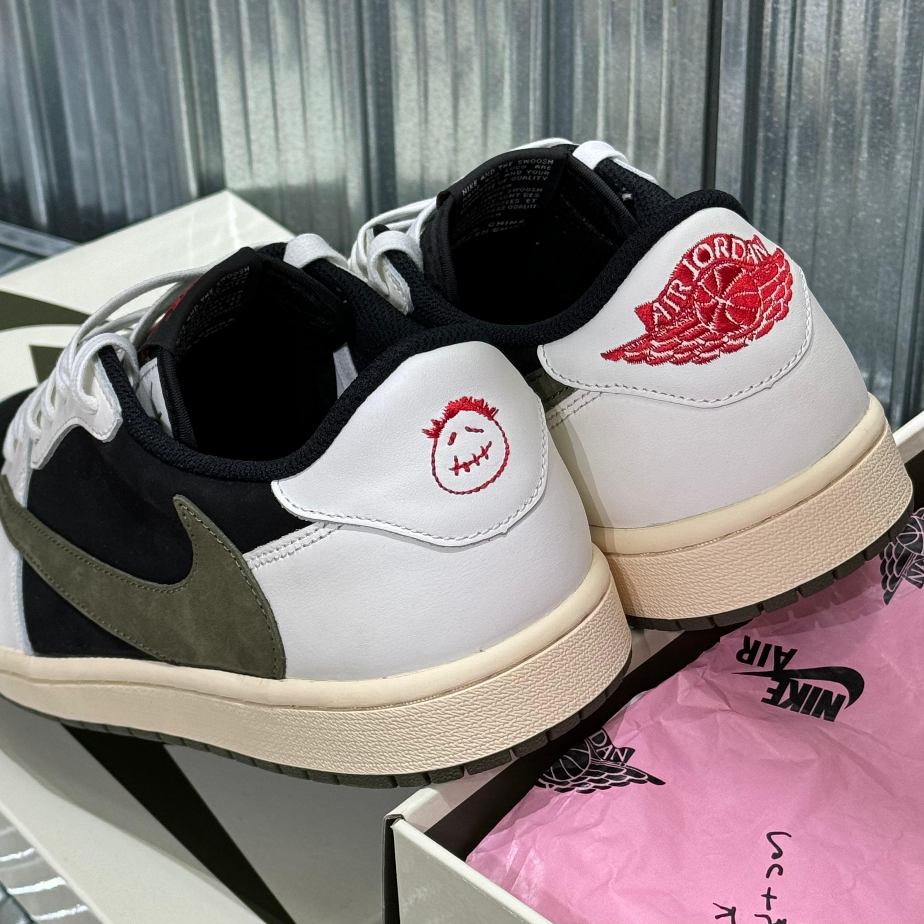 Travis Scott x Air Jordan 1 Low 5.0 Olive (Women’s)