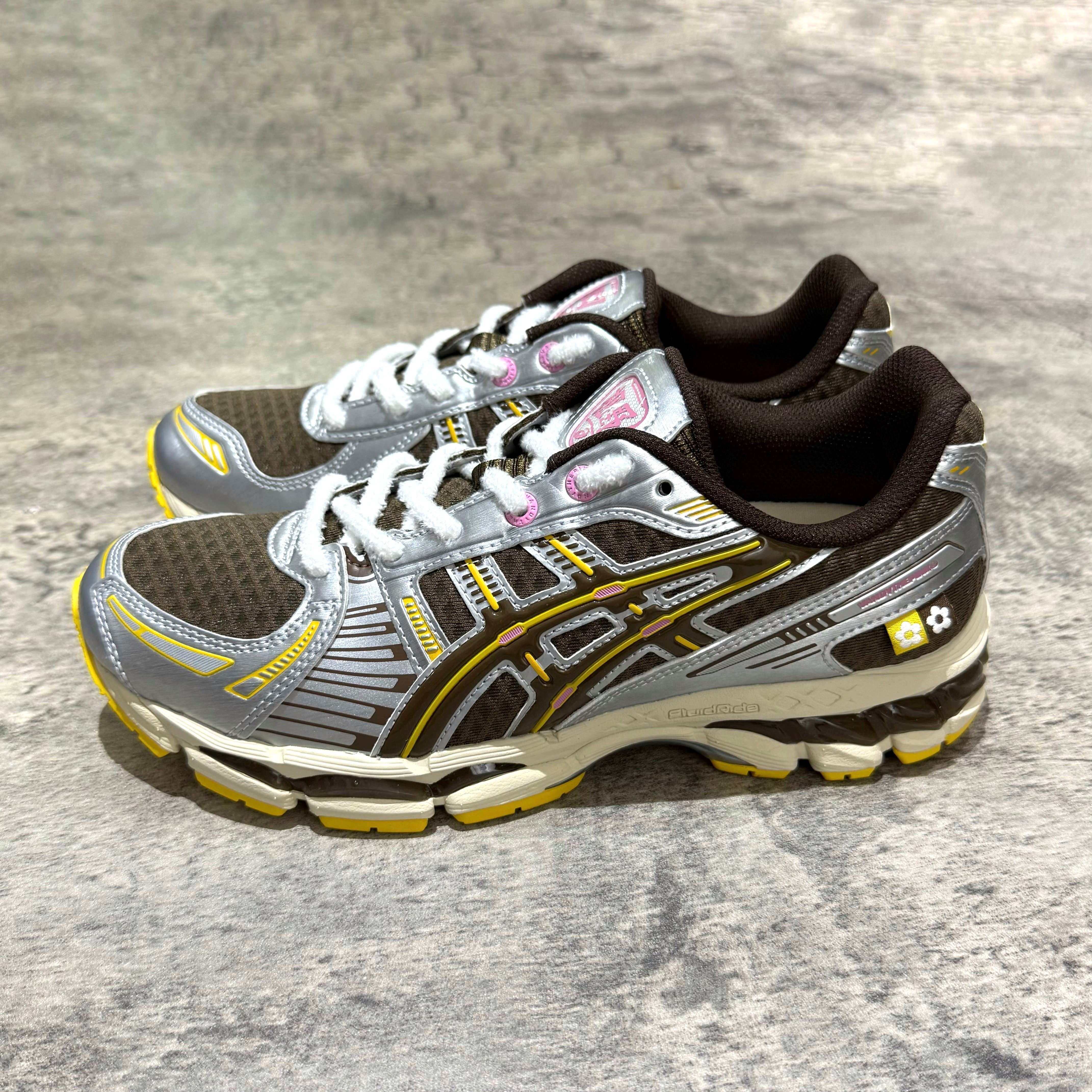 Vandy The Pink x Asics Gel-Kayano 12.1 - Antique White