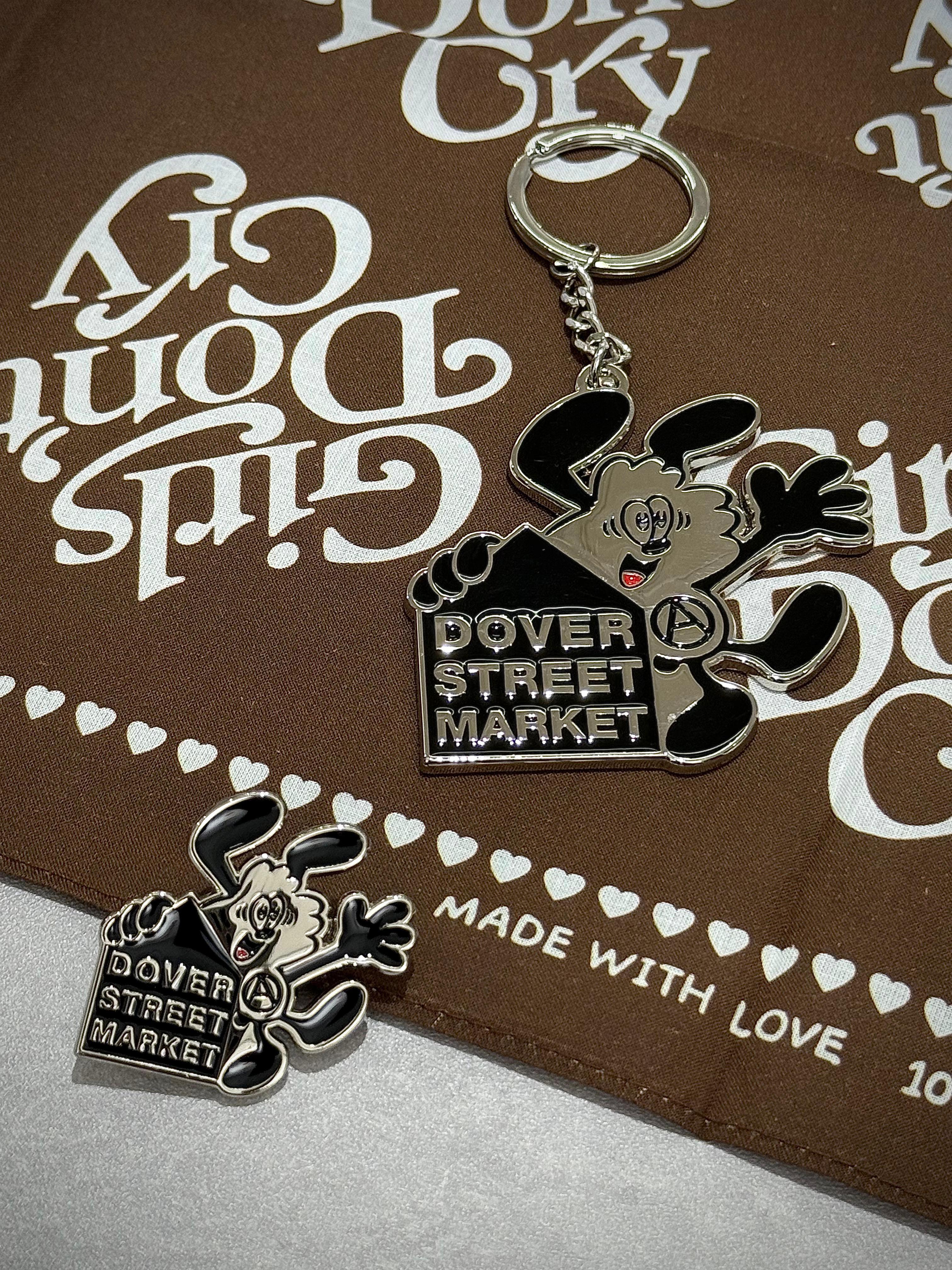 Verdy's Gift Shop Vick DSM Keychain - Metal&nbsp;