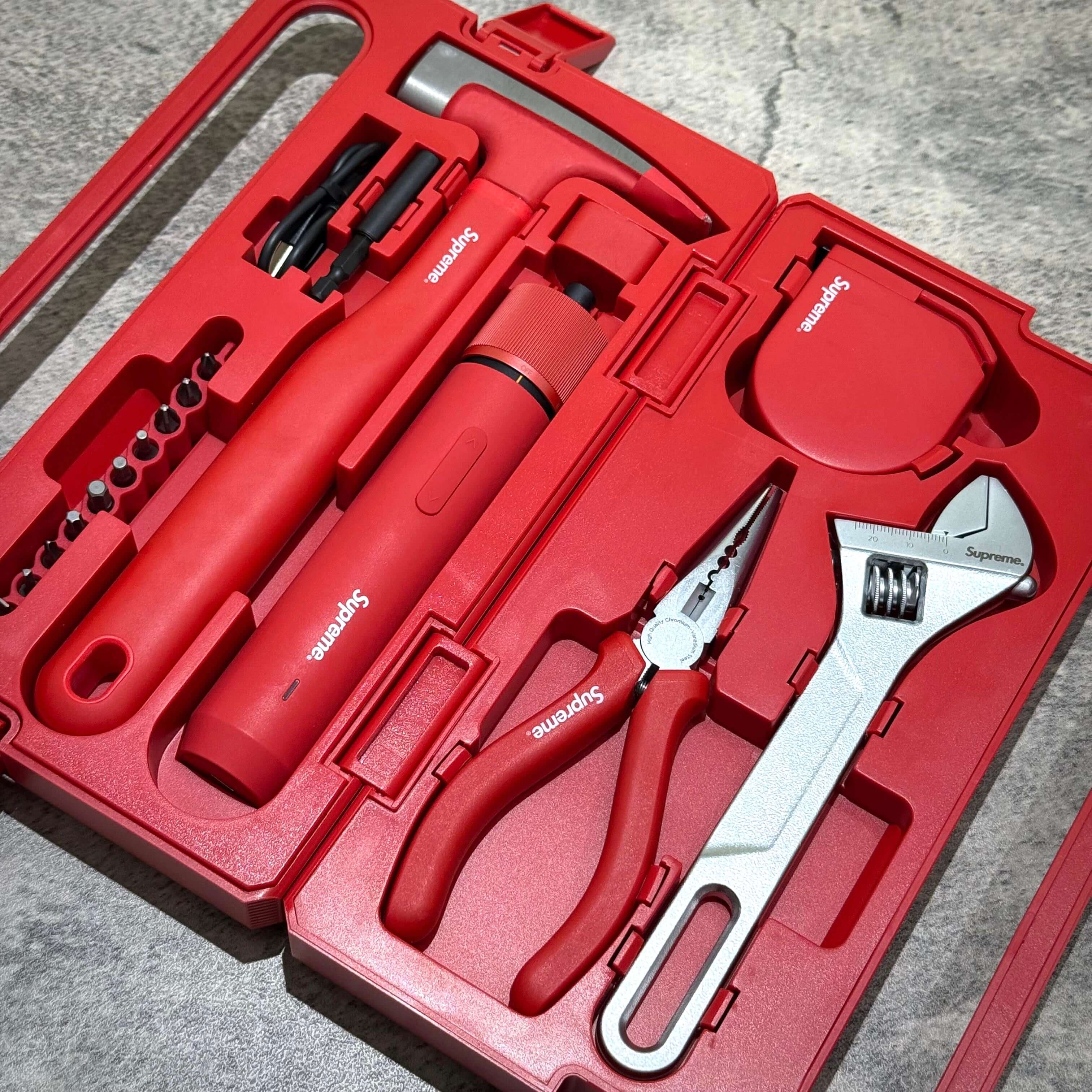 Supreme x Hoto 5-Piece Tool Set - Quality & Style