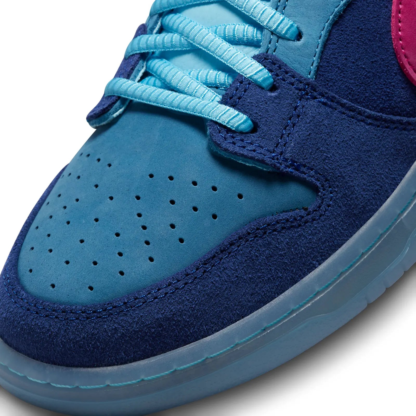Nike Dunk Low SB Run The Jewel